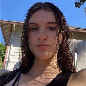 Meet your Posher, Breanna